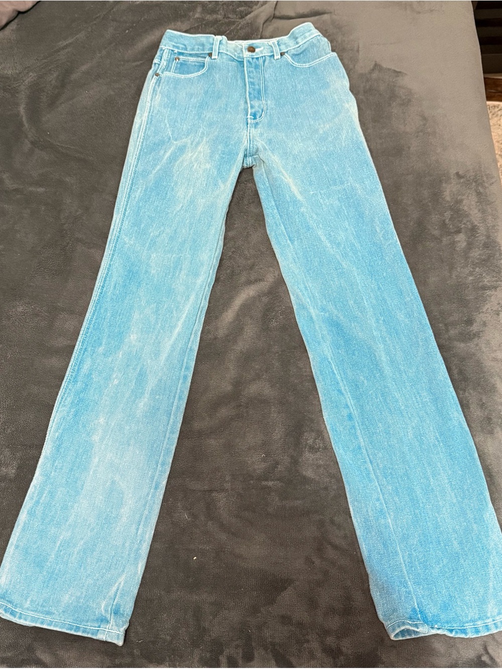 Vintage 70’s-80’s Gloria Vanderbilt for Murjani light blue denim jeans
